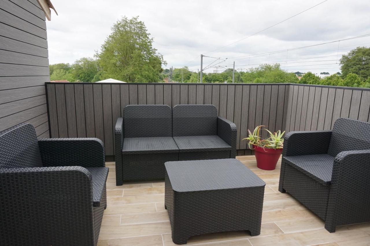 Appart Cosy 4 Personnes Avec Terrasse La Roche-sur-Yon Ngoại thất bức ảnh