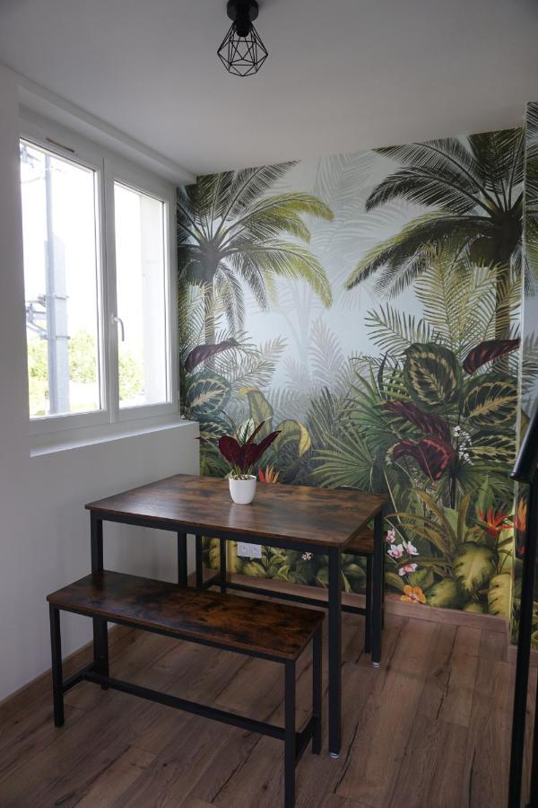 Appart Cosy 4 Personnes Avec Terrasse La Roche-sur-Yon Ngoại thất bức ảnh