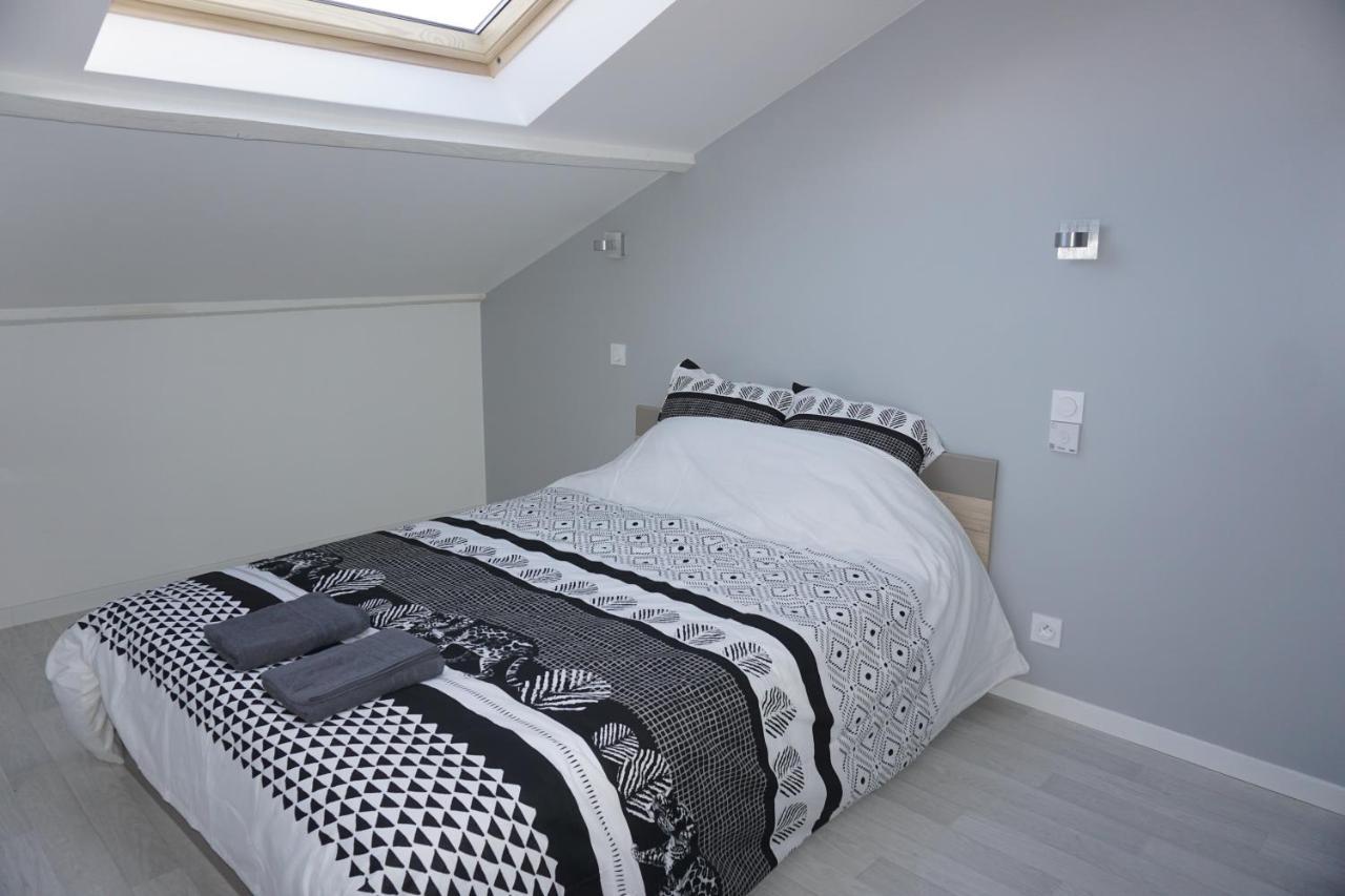 Appart Cosy 4 Personnes Avec Terrasse La Roche-sur-Yon Ngoại thất bức ảnh